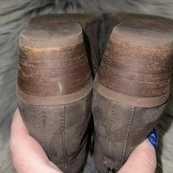 Circus by Sam Edelman 8.5 Preston Grey Faux Suede Stacked Heel Ankle Boots - Picture 10 of 13